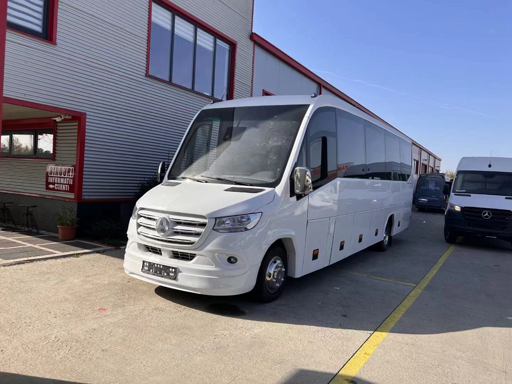 Appearance of minibus
