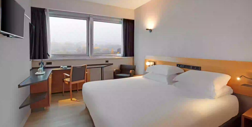 Crowne Plaza Milan Linate, an IHG Hotel